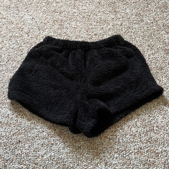 2 pack of fuzzy shorts - Picture 2 of 3